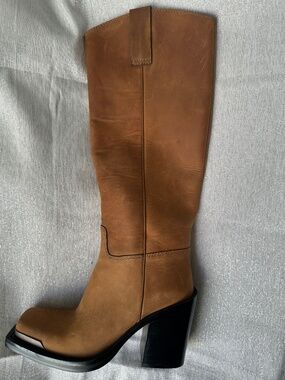 like new jeffrey campbell knee high moto style boot 8
